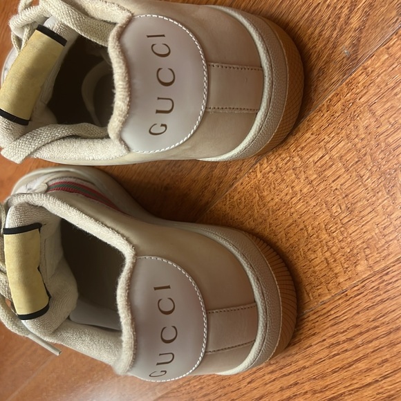 Gucci Authentic Women’s Screener Leather Sneaker with Dust Cloths. Size 40.5. - Picture 5 of 7